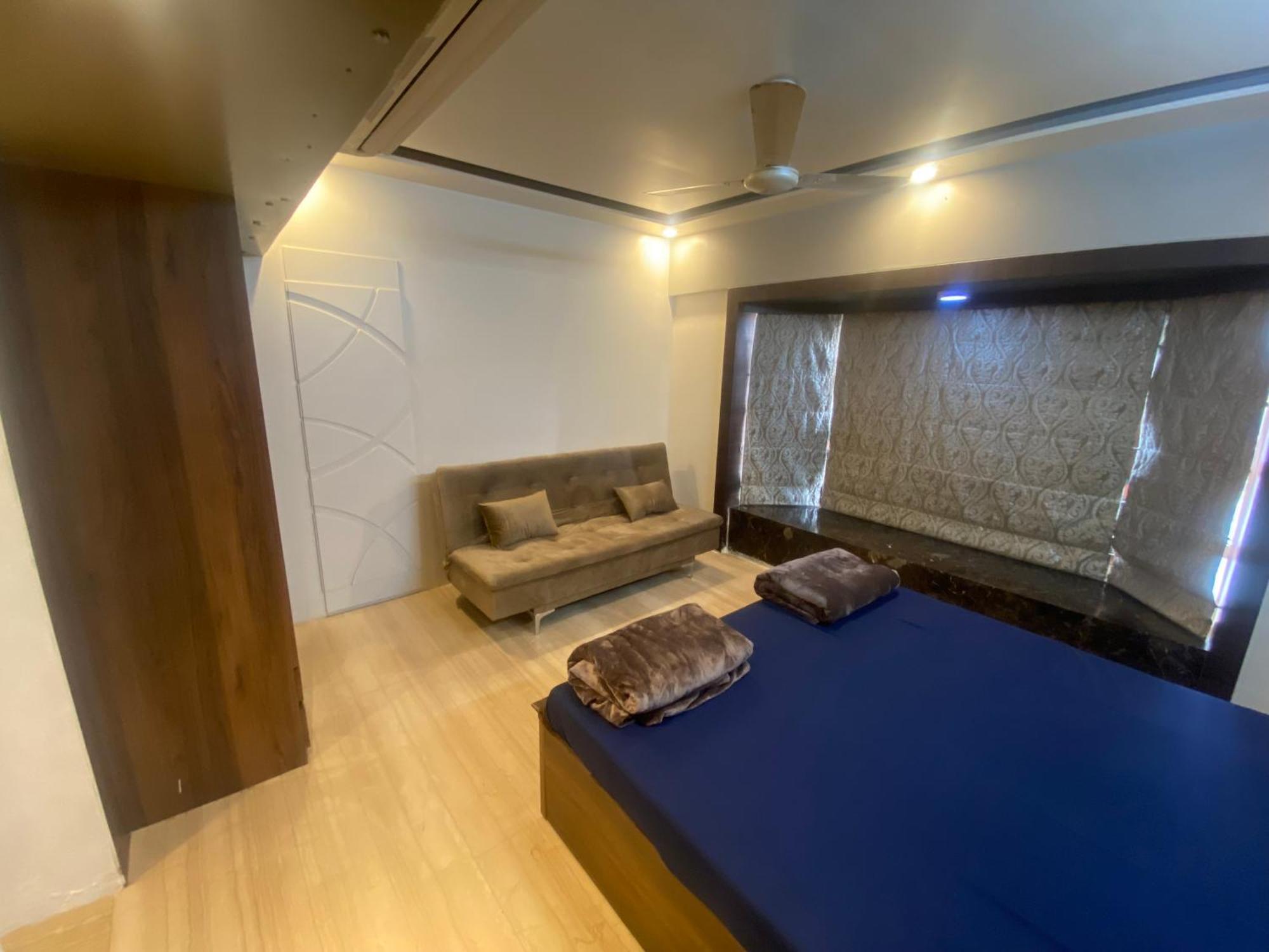 Appartamento Bandra'S Prime Luxurious 2 Bhk Bombay Esterno foto